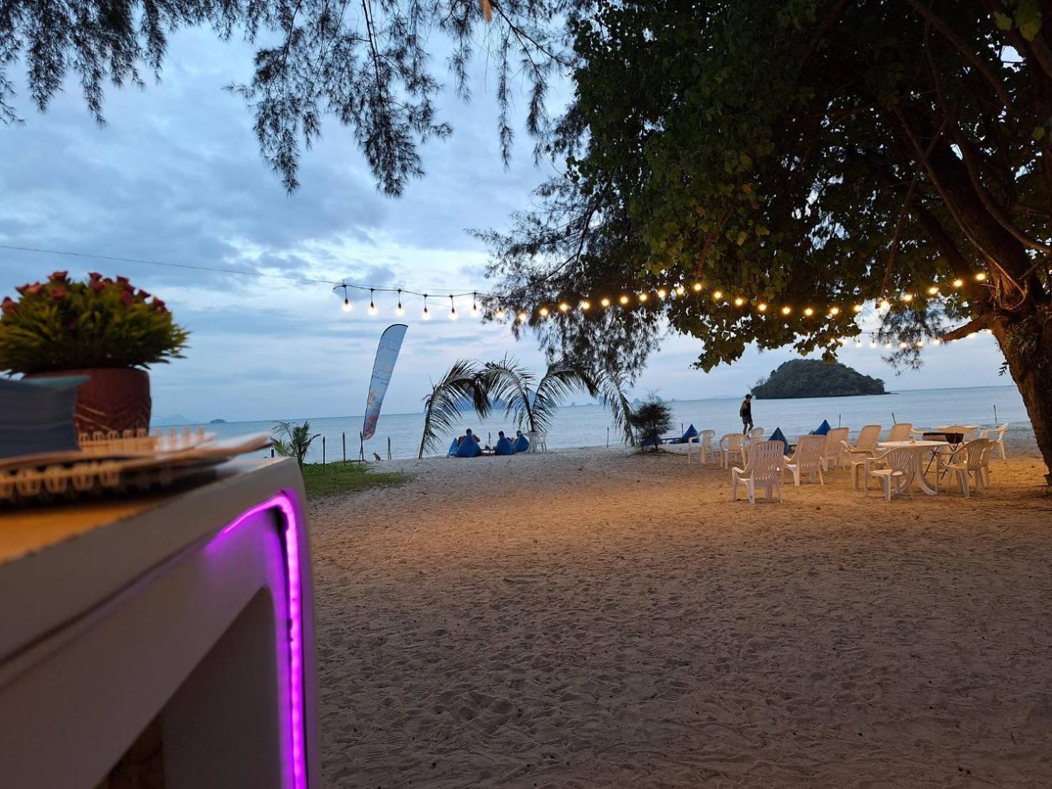 Pan Beachfront Resort Krabi Klong Muang Beach Dış mekan fotoğraf