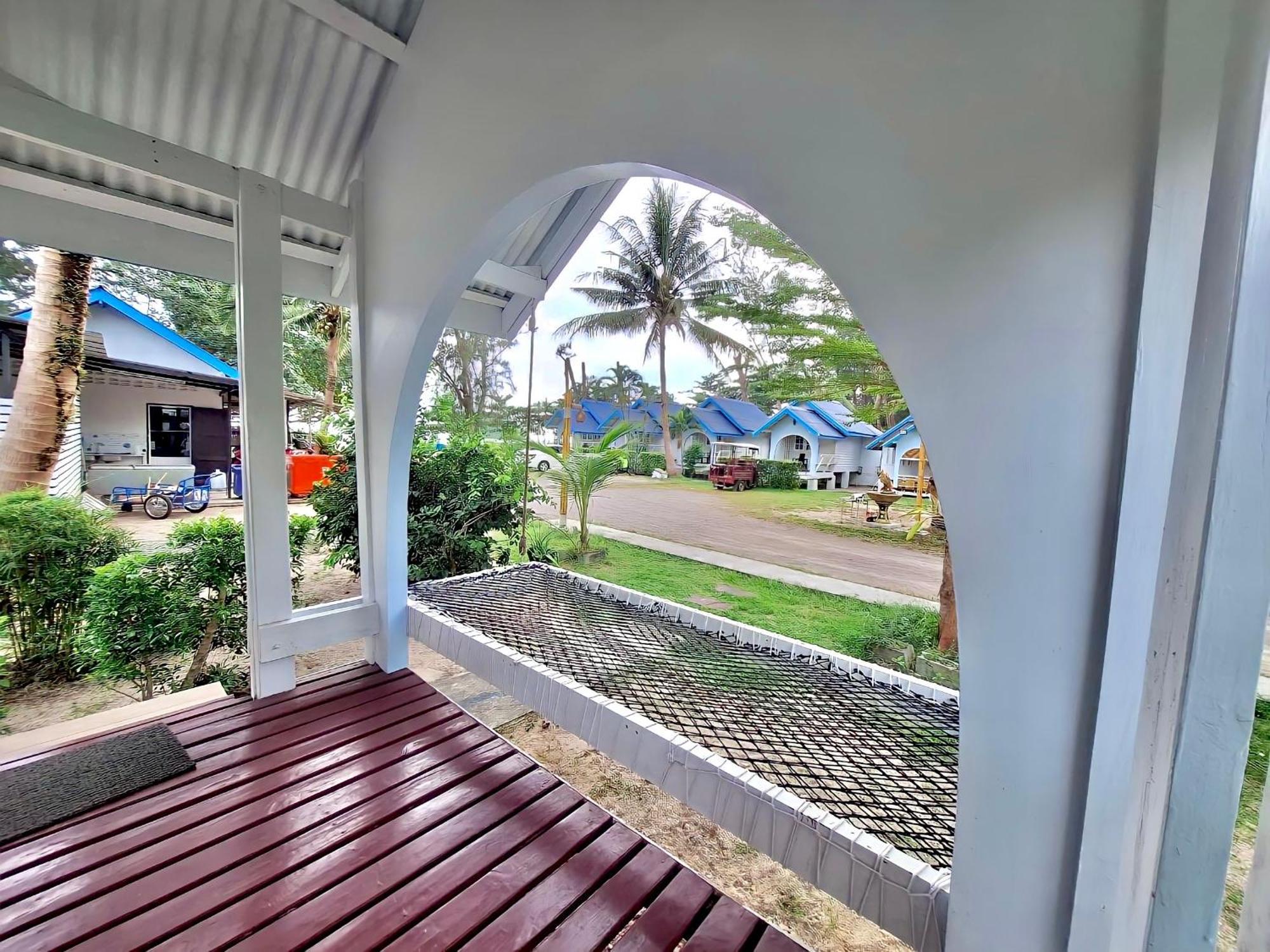Pan Beachfront Resort Krabi Klong Muang Beach Oda fotoğraf