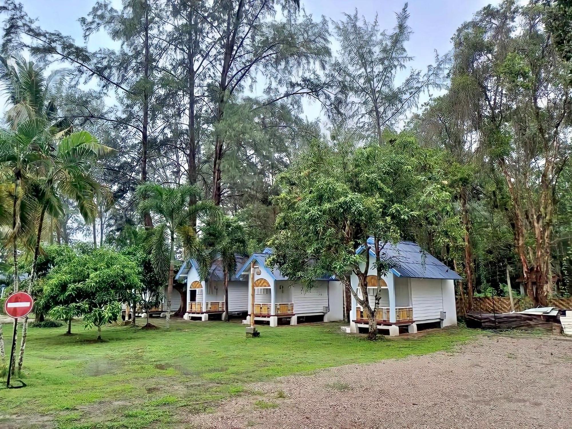 Pan Beachfront Resort Krabi Klong Muang Beach Oda fotoğraf