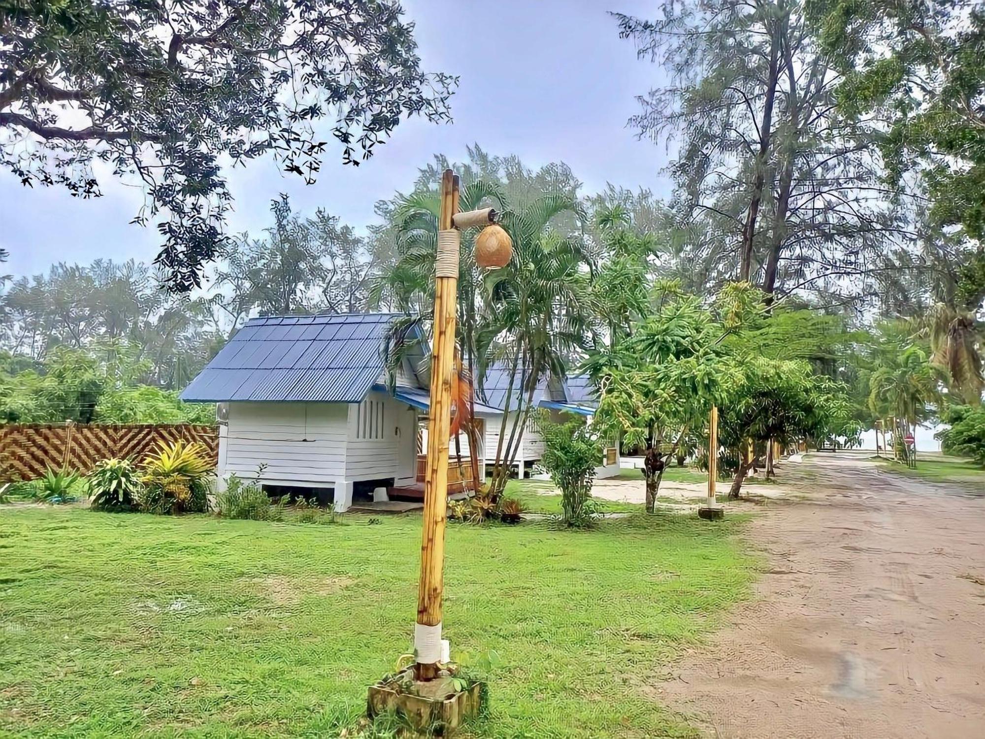 Pan Beachfront Resort Krabi Klong Muang Beach Oda fotoğraf